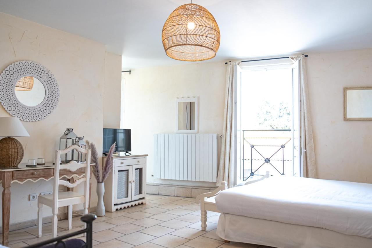 Logis Hotel Et Restaurant La Bastide Cabezac 바이즈미너부아 외부 사진