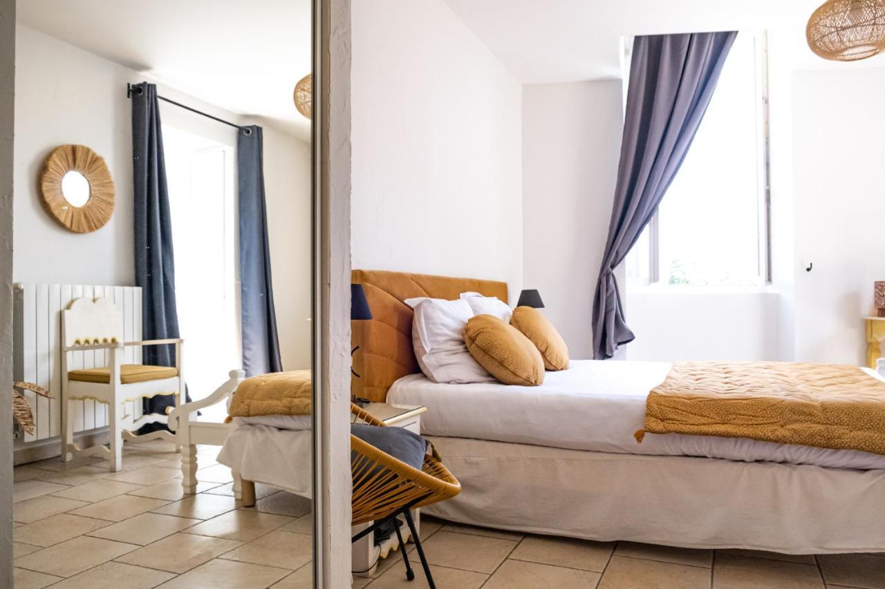Logis Hotel Et Restaurant La Bastide Cabezac 바이즈미너부아 외부 사진