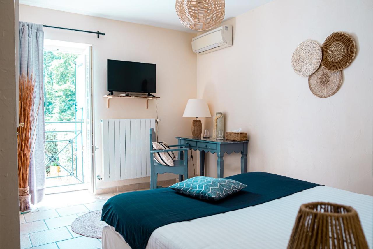 Logis Hotel Et Restaurant La Bastide Cabezac 바이즈미너부아 외부 사진