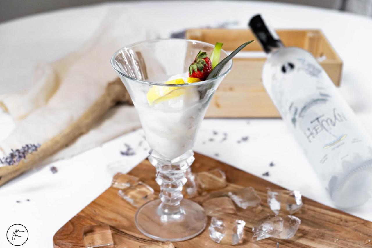 Logis Hotel Et Restaurant La Bastide Cabezac 바이즈미너부아 외부 사진